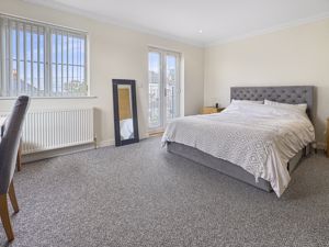 Bed 1- click for photo gallery